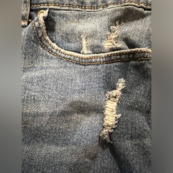 Sofia jeans by Sofia Vergara, Lila short, size 18 - Picture 6 of 6